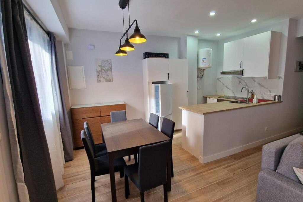 Loft En Junto Al Metro. Appartement